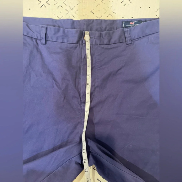 Vineyard Vines 9” men’s shorts‎ - Picture 3 of 6
